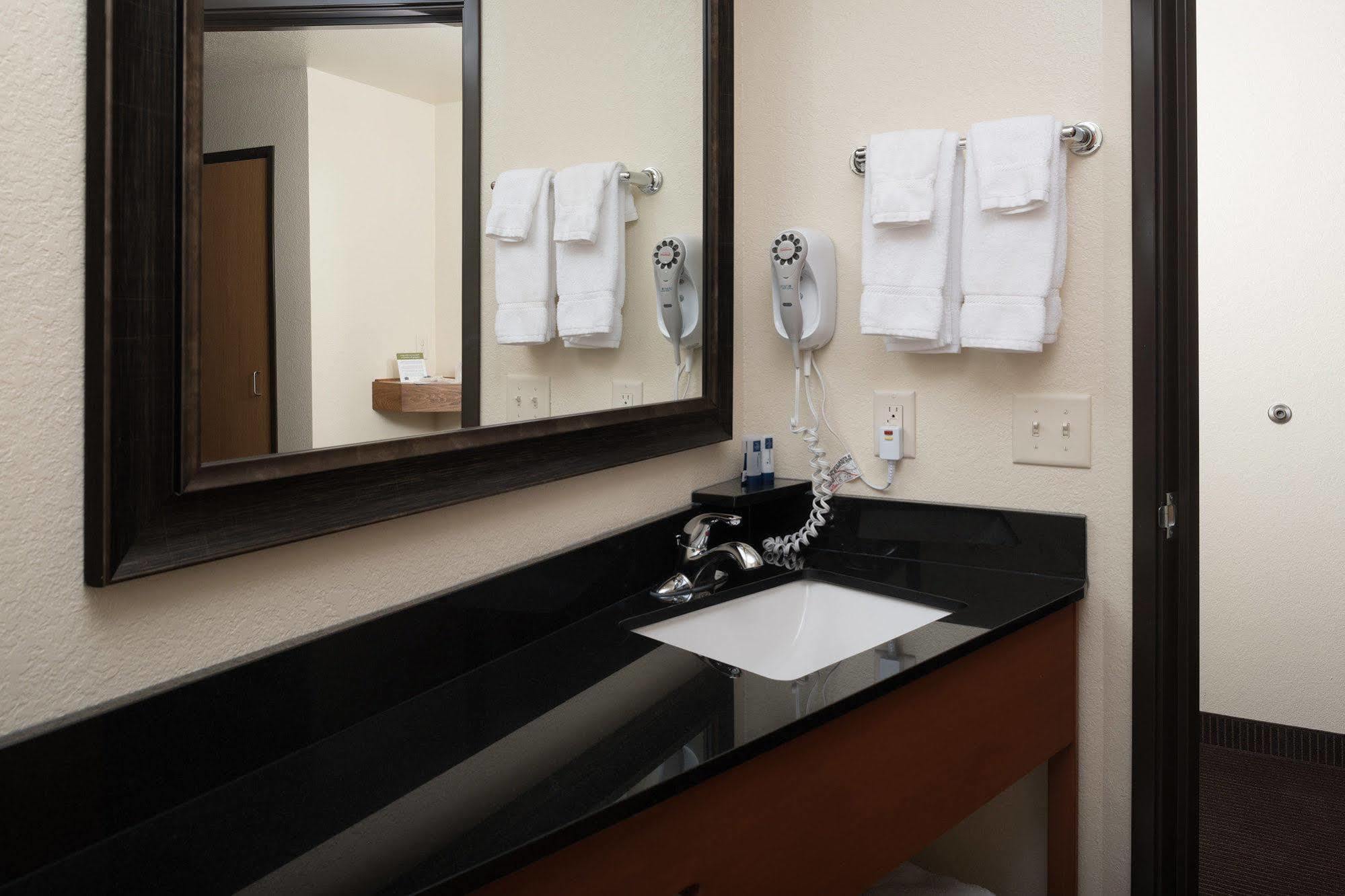 Americinn By Wyndham Belle Fourche Zewnętrze zdjęcie